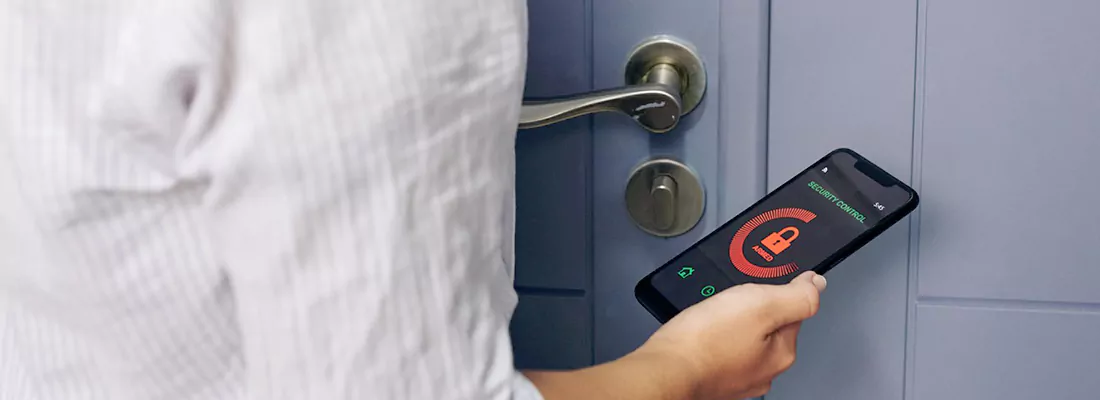 Smart Door Schedule Systems for Winter Garden Homes and Businesses